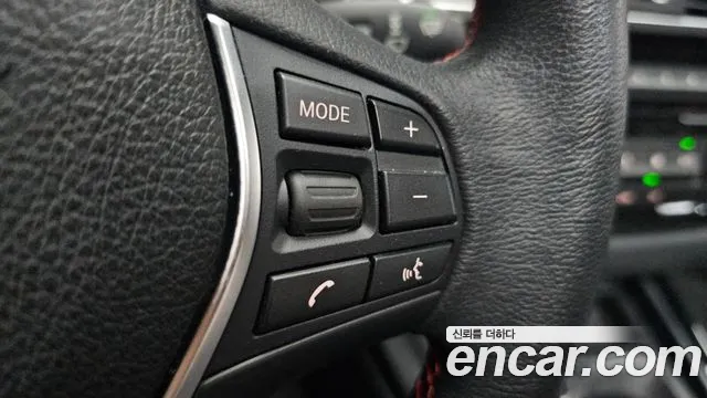2017 BMW 1Series (F20) 118d Sport 5Door Sold VIN WBA1S5104HV993976 – dashboard