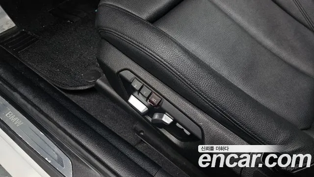 2017 BMW 1 Series (F20) 118d Sport 5Door Sold VIN WBA1S5107H5G77443 – photo 11