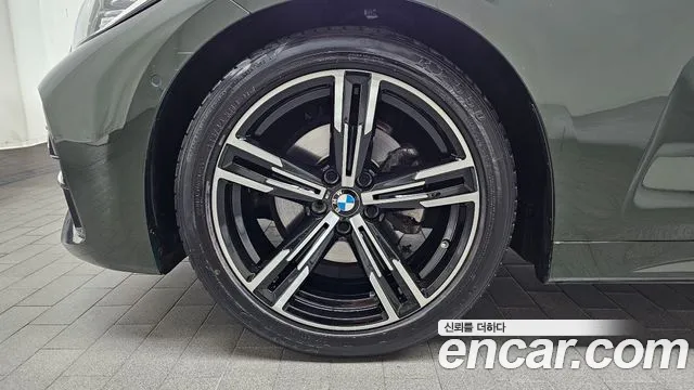 2021 BMW 4 Series (G22) 420i M Sport Coupe Sold VIN WBA21AP0XMCH46865 – exterior detail 2021 BMW 4 Series (G22) 420i M Sport Coupe Sold VIN WBA21AP0XMCH46865 – exterior detail
