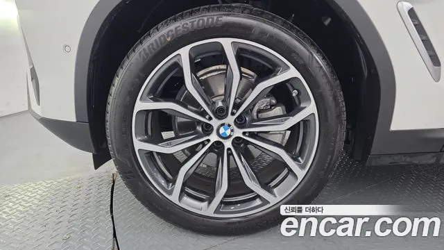 2025 Bmw X4 (G02) Xdrive20i Xline Sold VIN WBA21DT01S9056632 – front exterior