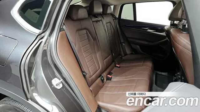 2023 BMW X4 (G02) xDrive20i xLine Sold VIN WBA21DT02P9P27846 – trunk area