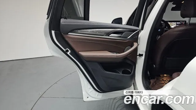 2023 BMW X4 (G02) xDrive20i M Sports Pro Sold VIN WBA21DT03P9S66138 – rear exterior