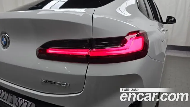 2023 BMW X4 (G02) xDrive20i M Sport Sold VIN WBA21DT03P9S82680 – photo 32
