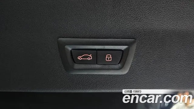 2024 BMW X4 (G02) xDrive20i M Sport Sold VIN WBA21DT05R9X52260 – interior seats