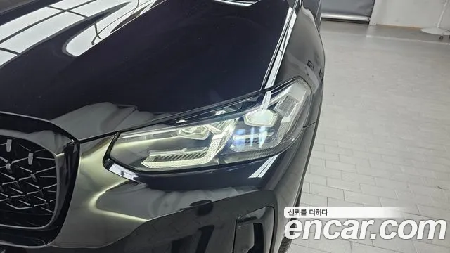 2025 BMW X4 (G02) xDrive20i M Sport Sold VIN WBA21DT08S9Y02171 – dashboard