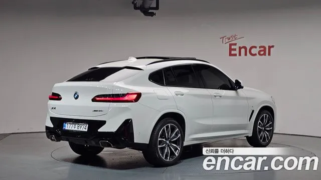 2025 BMW X4 (G02) xDrive20i M Sport Sold VIN WBA21DT09S9X92735 – dashboard