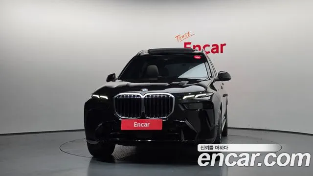 2023 BMW X7 (G07) xDrive 40i M Sport 6STR Sold VIN WBA21EM00P9P42799 – interior seats 2023 BMW X7 (G07) xDrive 40i M Sport 6STR Sold VIN WBA21EM00P9P42799 – interior seats