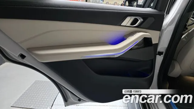 2024 BMW X7 (G07) xDrive 40i M Sport 6STR Sold VIN WBA21EM01R9T39109 – side profile