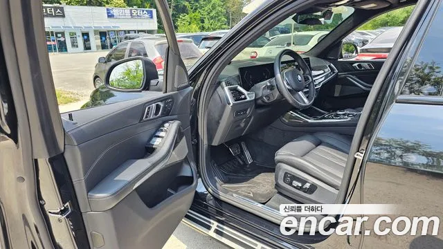 2025 Bmw X7 (G07) Xdrive 40i M Sport 7str Sold VIN WBA21EM02S9Z90948 – front exterior 2025 Bmw X7 (G07) Xdrive 40i M Sport 7str Sold VIN WBA21EM02S9Z90948 – front exterior
