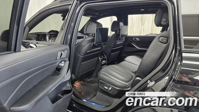 2024 BMW X7 (G07) xDrive 40i M Sport 7STR Sold VIN WBA21EM05R9W78844 – undercarriage