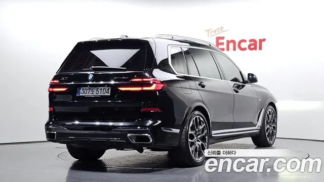 2025 BMW X7 (G07) xDrive 40i M Sport 7STR Sold VIN WBA21EM05S9Z57670 – interior seats