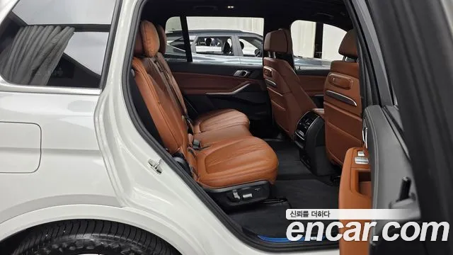 2025 BMW X7 (G07) xDrive 40i M Sport 7STR Sold VIN WBA21EM06S9Y16722 – photo 31
