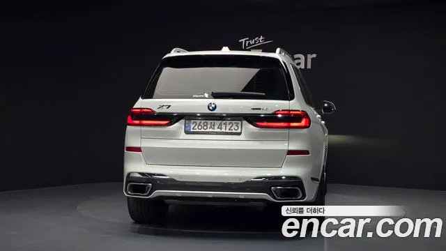 2024 BMW X7 (G07) xDrive 40i M Sport 6STR Sold VIN WBA21EM08R9V37816 – interior seats