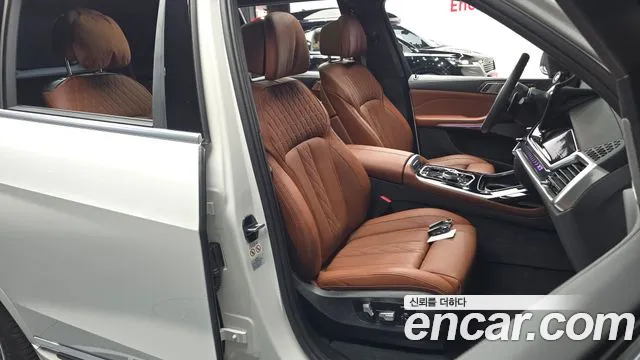 2024 BMW X7 (G07) xDrive 40i M Sport 6STR Sold VIN WBA21EM08R9V37816 – engine bay