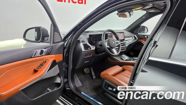 2025 BMW X7 (G07) xDrive 40i M Sport 6STR Sold VIN WBA21EM08S9022417 – interior seats