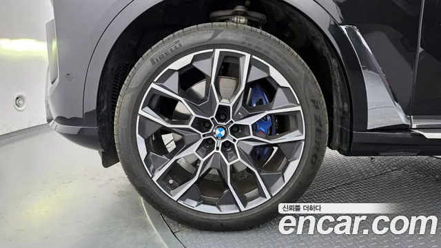 2025 BMW X7 (G07) xDrive 40i M Sport 6STR Sold VIN WBA21EM08S9022417 – photo 13