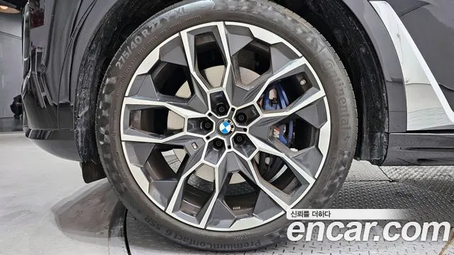2025 BMW X7 (G07) xDrive 40i M Sport 7STR Sold VIN WBA21EM08S9097926 – dashboard