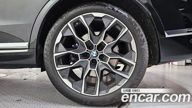 2025 BMW X7 (G07) xDrive 40i M Sport 7STR Sold VIN WBA21EM08S9097926 – photo 23