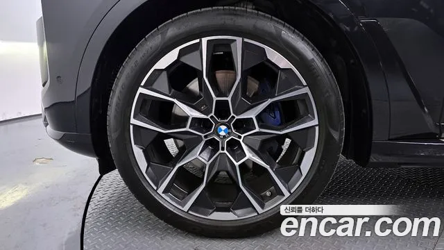2025 BMW X7 (G07) xDrive 40d M Sport 7 STR Sold VIN WBA21EN06S9008823 – odometer reading