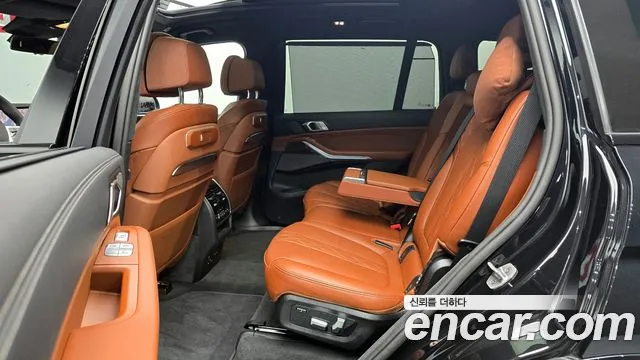 2025 BMW X7 (G07) xDrive 40d M Sport 7 STR Sold VIN WBA21EN06S9008823 – photo 14