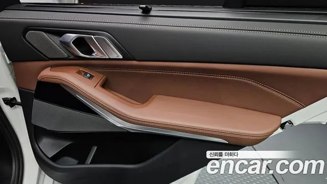 2025 BMW X5 (G05) xDrive 40i M Sport Sold VIN WBA21EU00S9131423 – interior seats