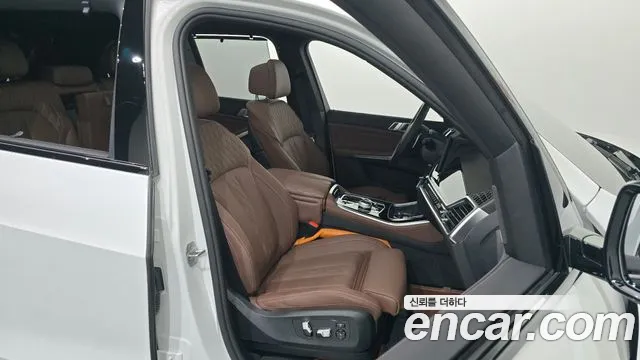 2025 BMW X5 (G05) xDrive 40i M Sport Sold VIN WBA21EU02S9059754 – exterior detail