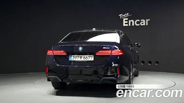 2025 BMW 5 Series (G60) 520i M Sport Sold VIN WBA21FJ00SCV80047 – rear exterior 2025 BMW 5 Series (G60) 520i M Sport Sold VIN WBA21FJ00SCV80047 – rear exterior