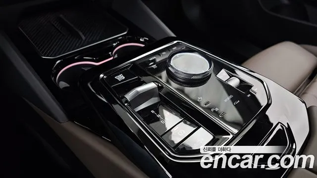 2025 BMW 5 Series (G60) 520i Sold VIN WBA21FJ01SCT82920 – engine bay