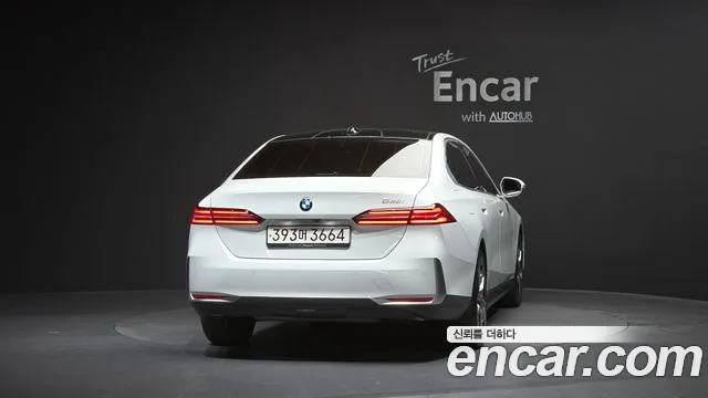 2024 BMW 5Series (G60) 520i Sold VIN WBA21FJ02RCR07171 – photo 14