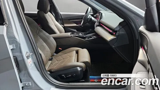 2024 BMW 5 Series (G60) 520i M Sport Sold VIN WBA21FJ02RCR68536 – trunk area