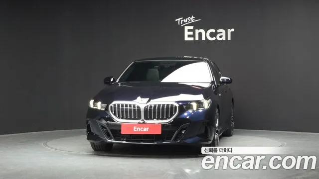 2025 BMW 5 Series (G60) 520i M Sport Sold VIN WBA21FJ02SCV21338 – engine bay