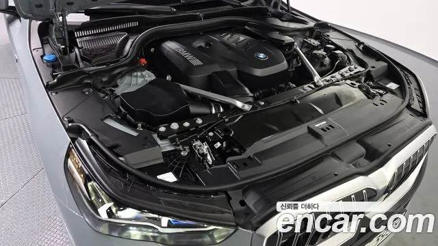 2025 BMW 5 Series (G60) 520i M Sport Sold VIN WBA21FJ05SCV43317 – photo 20