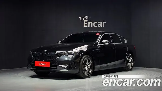 2025 BMW 5Series (G60) 520i Sold VIN WBA21FJ06SCU11635 – photo 15
