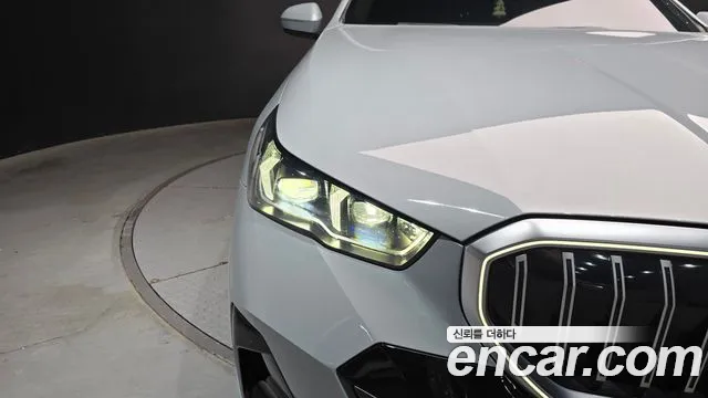 2024 BMW 5 Series (G60) 520i M Sport Sold VIN WBA21FJ09RCR73507 – photo 25