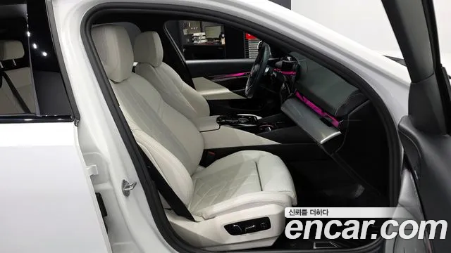 2025 BMW 5Series (G60) 520i M Sport Sold VIN WBA21FJ09SCU42829 – engine bay