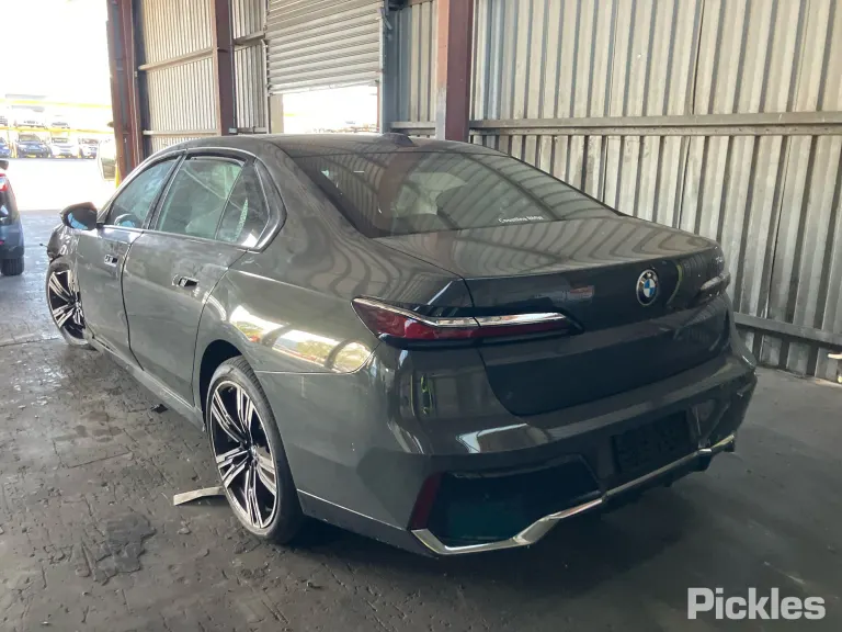 2022 BMW 740i Damaged VIN WBA22EH0X0CL11192 – photo 13