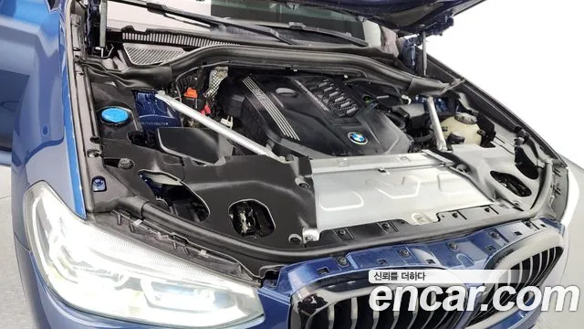 2021 Bmw X4 (G02) Xdrive M40i Online Exclusive Edition Sold VIN WBA2V5104M9G62770 – front exterior
