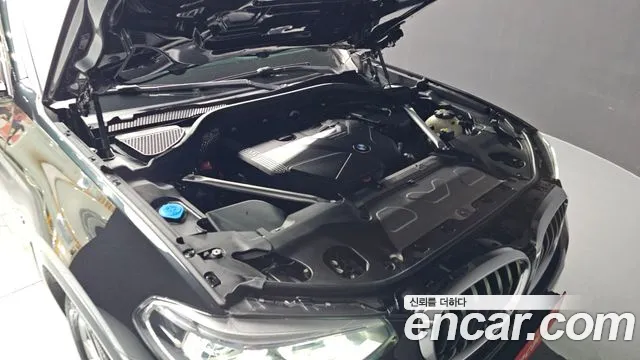 2021 BMW X4 (G02) xDrive20i M Sport X Sold VIN WBA2V9103M9D87478 – undercarriage