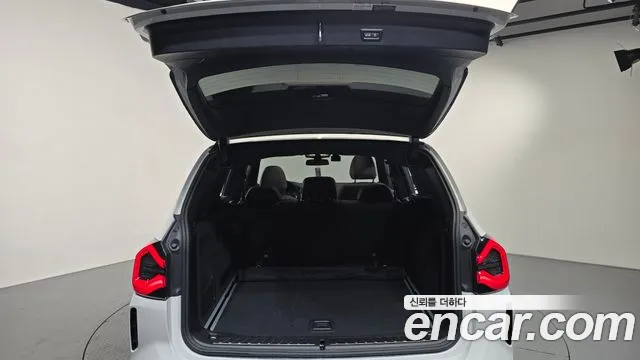 2022 BMW X3 (G01) xDrive 20i M Sport Sold VIN WBA31DP03N9N24900 – exterior detail 2022 BMW X3 (G01) xDrive 20i M Sport Sold VIN WBA31DP03N9N24900 – exterior detail