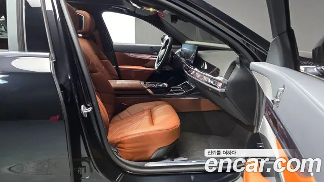 2025 BMW 7 Series (G70) 740i xDrive M Sport Sold VIN WBA31EH00SCU28371 – photo 13