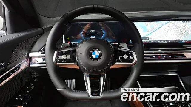 2025 BMW 7 Series (G70) 740i xDrive M Sport Sold VIN WBA31EH03SCT55061 – photo 16