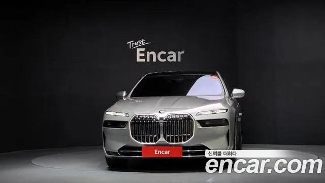 2024 BMW 7Series (G70) 740i xDrive Classic Silver Edition Sold VIN WBA31EH05RCS41430 – trunk area