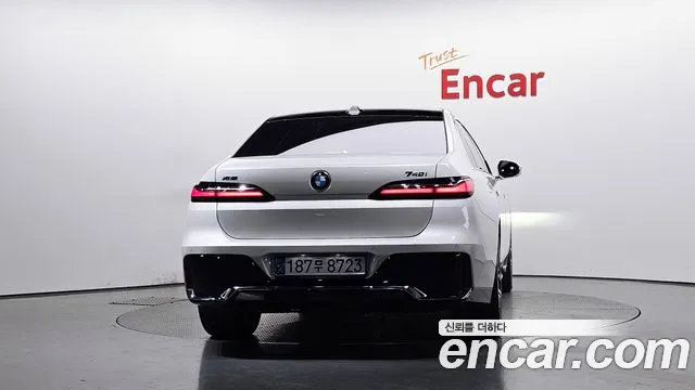 2025 BMW 7 Series (G70) 740i xDrive M Sport VIN WBA31EH06SCT74025