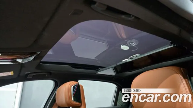 2025 BMW 7 Series (G70) 740i xDrive M Sport Sold VIN WBA31EH09SCV42899 – exterior detail