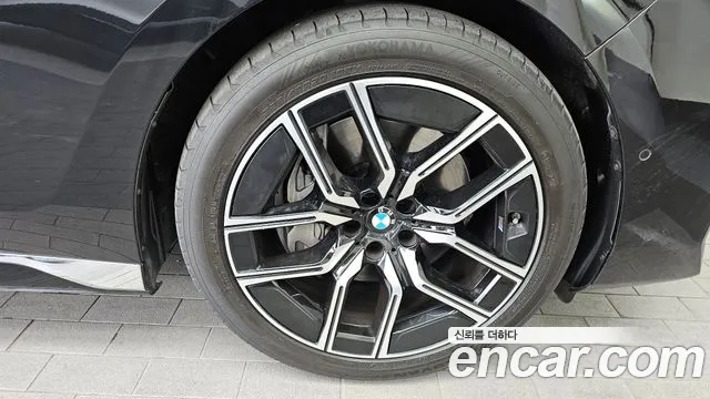 2024 BMW 7 Series (G70) 740i xDrive M Sport Sold VIN WBA31EH0XRCS95533 – photo 13