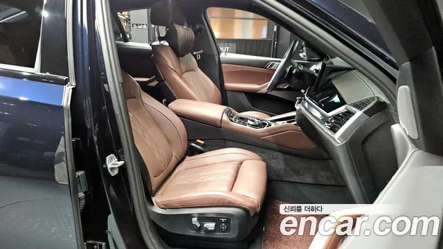2025 BMW X6 (G06) xDrive40i M Sport Sold VIN WBA31EX00S9X89212 – rear exterior