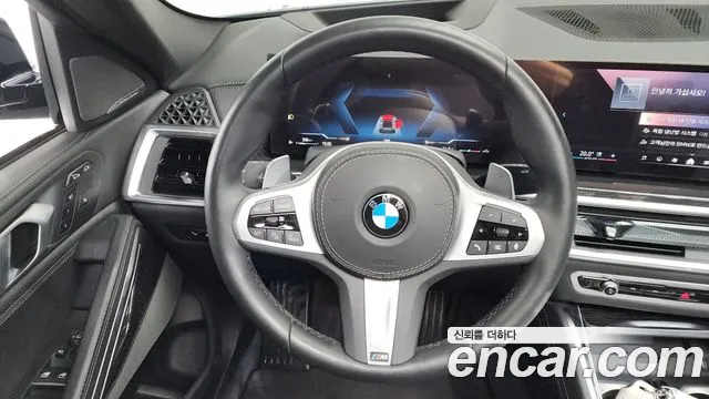 2024 BMW X6 (G06) xDrive40i M Sport Sold VIN WBA31EX0111111111 – exterior detail 2024 BMW X6 (G06) xDrive40i M Sport Sold VIN WBA31EX0111111111 – exterior detail