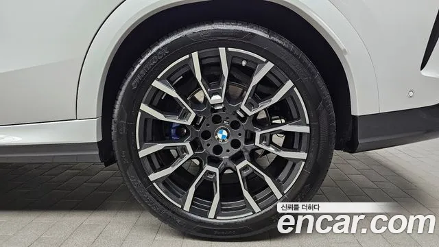 2024 BMW X6 (G06) xDrive40i M Sport Sold VIN WBA31EX04R9S95672 – photo 32