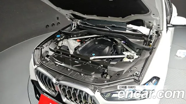 2024 BMW X6 (G06) xDrive40i M Sport Sold VIN WBA31EX05R9T76664 – photo 11