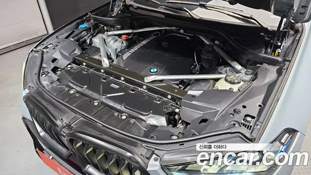2024 BMW X6 (G06) xDrive40i M Sport Sold VIN WBA31EX07R9W21075 – interior seats 2024 BMW X6 (G06) xDrive40i M Sport Sold VIN WBA31EX07R9W21075 – interior seats